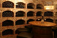 De wijnkelder